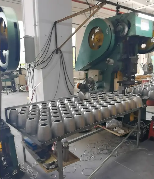 Inspection of the Kettle Manufacturing Process