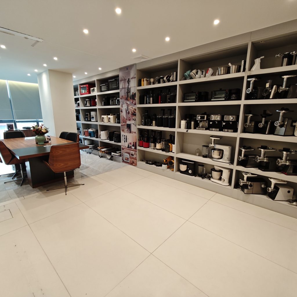 Small Appliance Sample Room